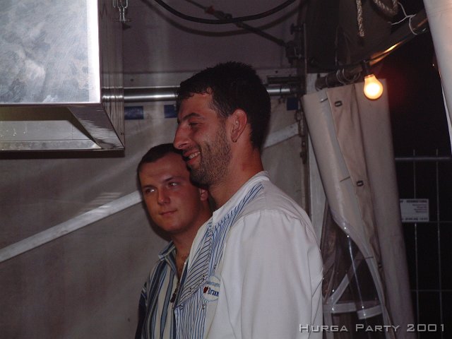 party2001_035