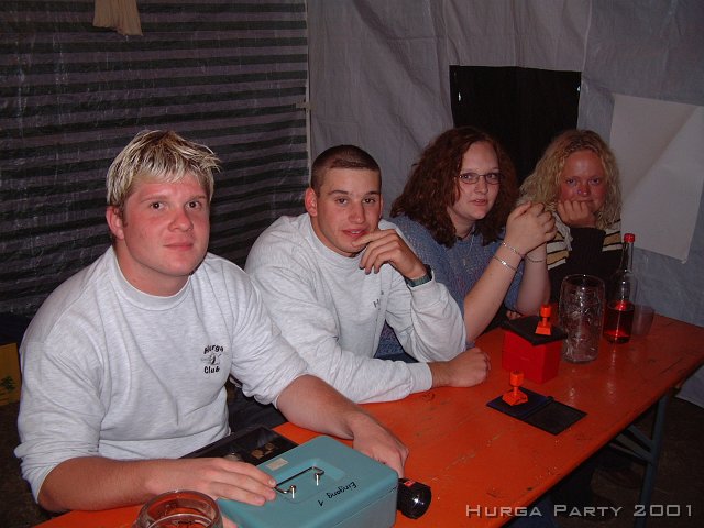 party2001_087