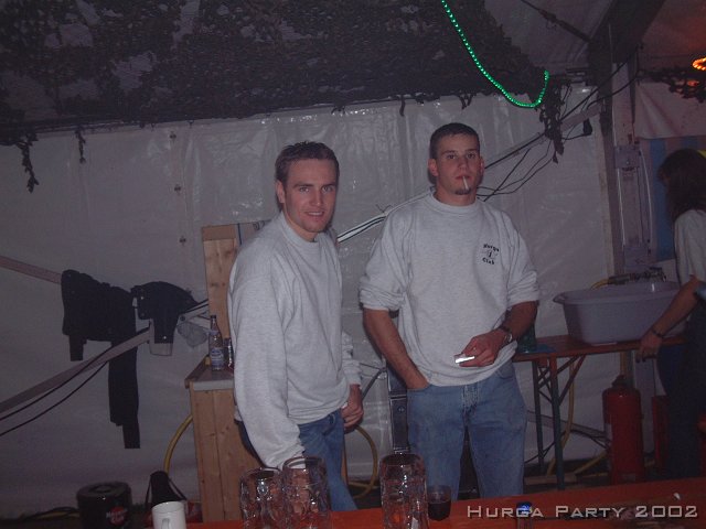 party2002_072